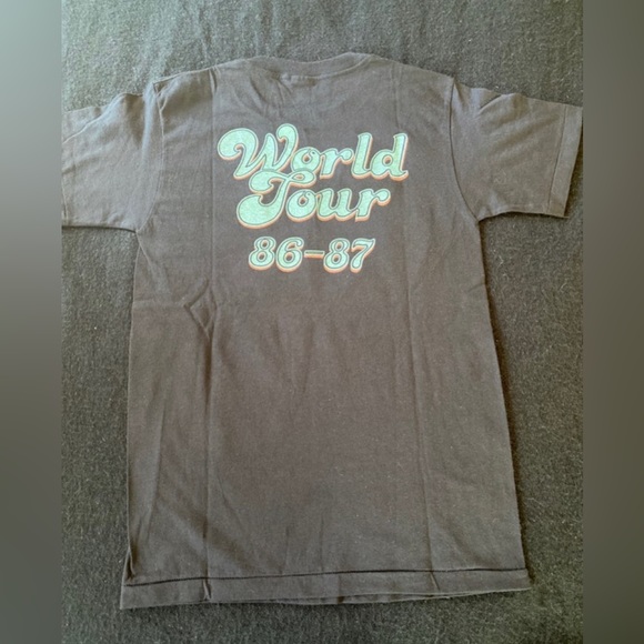 VTG 80’s Doublesided Chicago Band World Tour Merch Tee Shirt! Size Medium. - Picture 4 of 8
